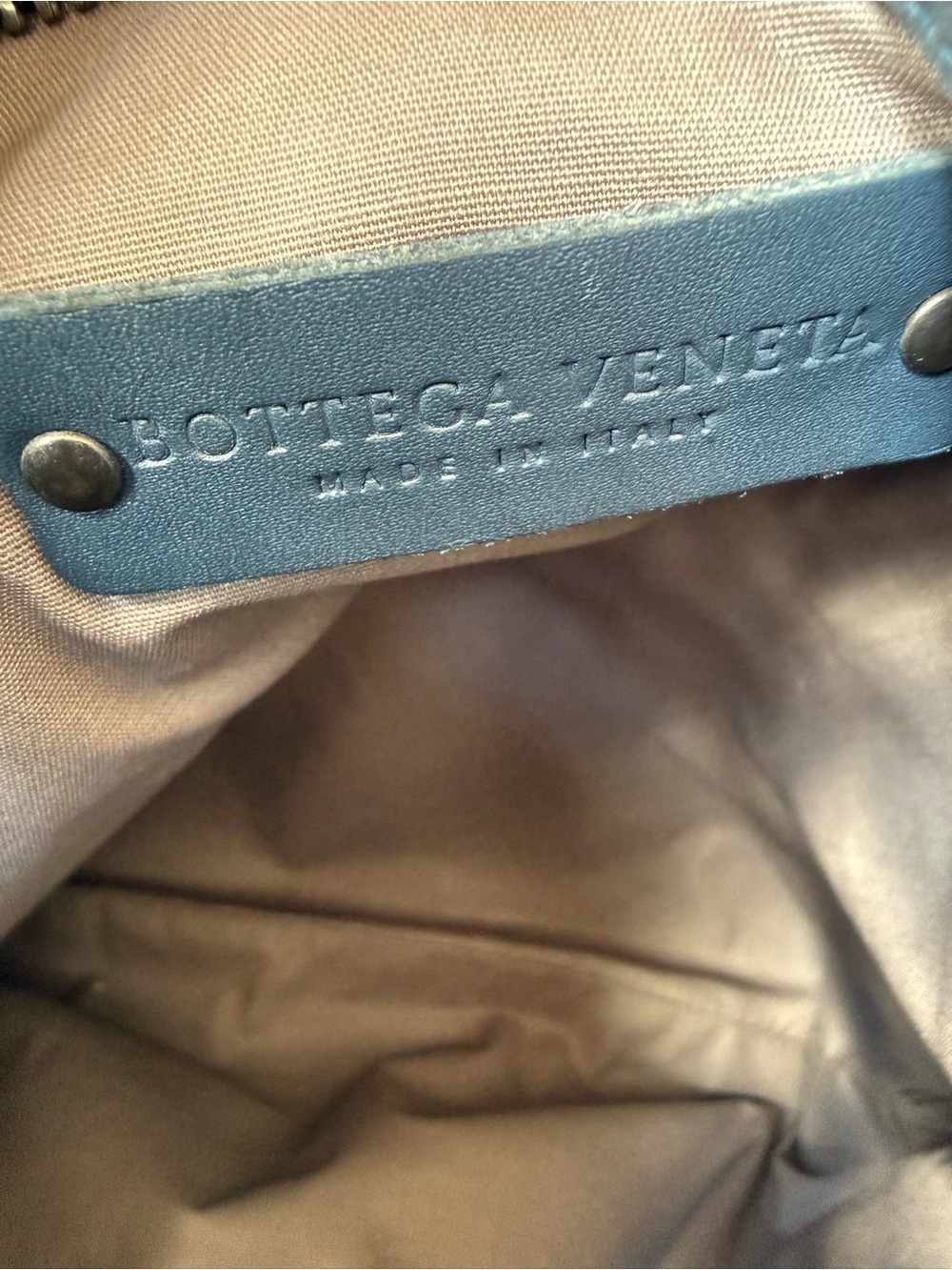 Bottega Veneta Slate Blue Intrecciato Leather Crossbody Tote/ clutch- Unisex! - Picture 16 of 17